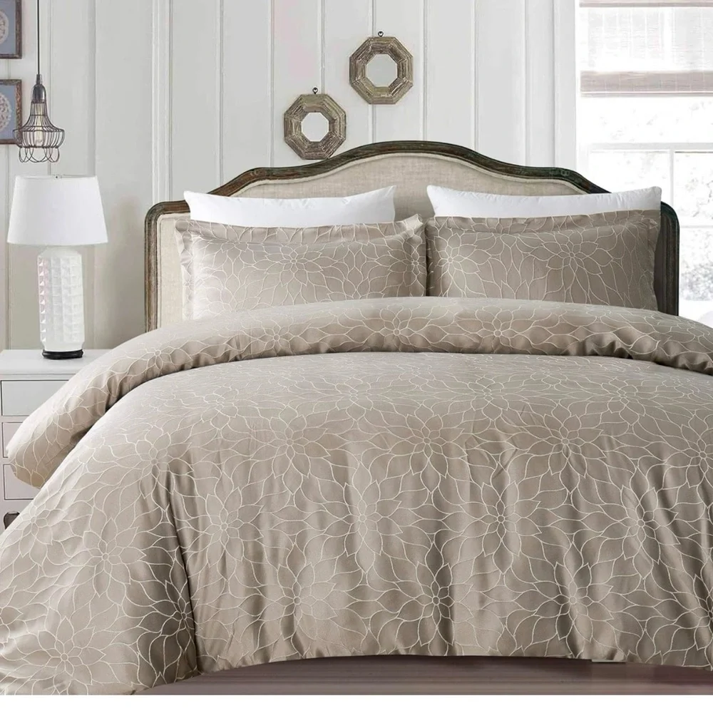 California Design Den Hotel Royal Bloom 3pc Duvet Set Full/Queen Emb Floral